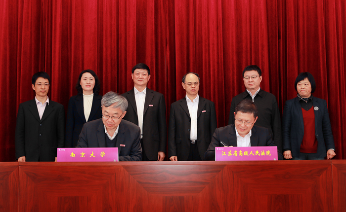 A62I4366.jpg A62I4366.jpg