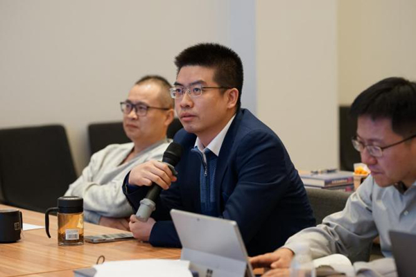 image047_2823image047